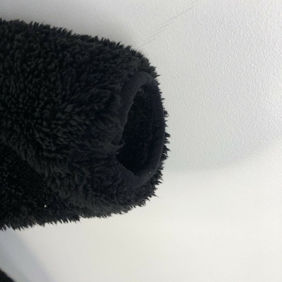 Reebok Zip up Fleece Fuzzy Full Zip Jacket Womens Small Black - Picture 4 of 9